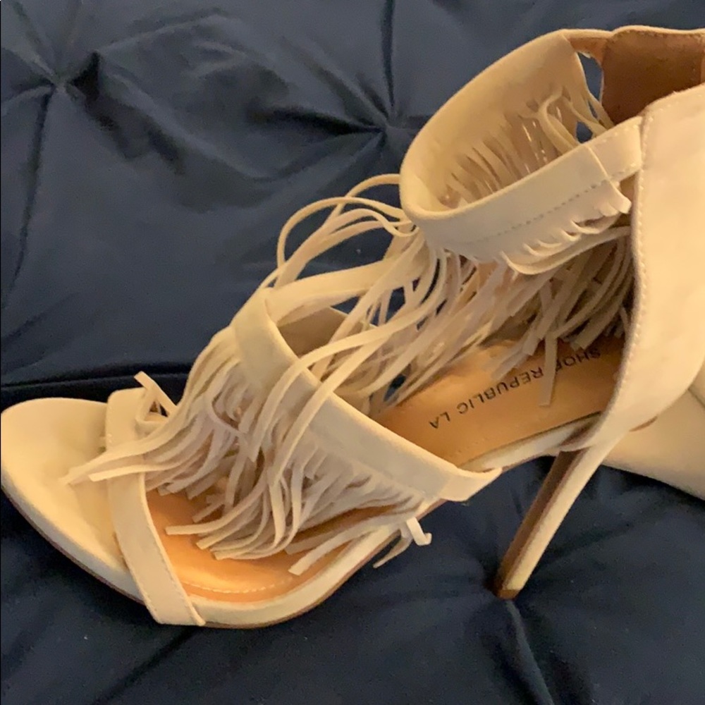Shoes - Picture 2 of 2